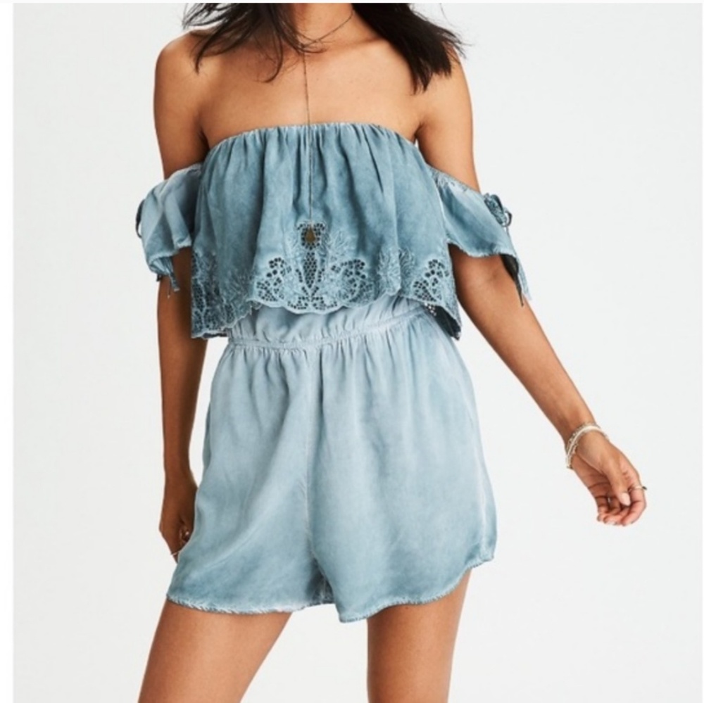 American Eagle Off The Shoulder Romper Small